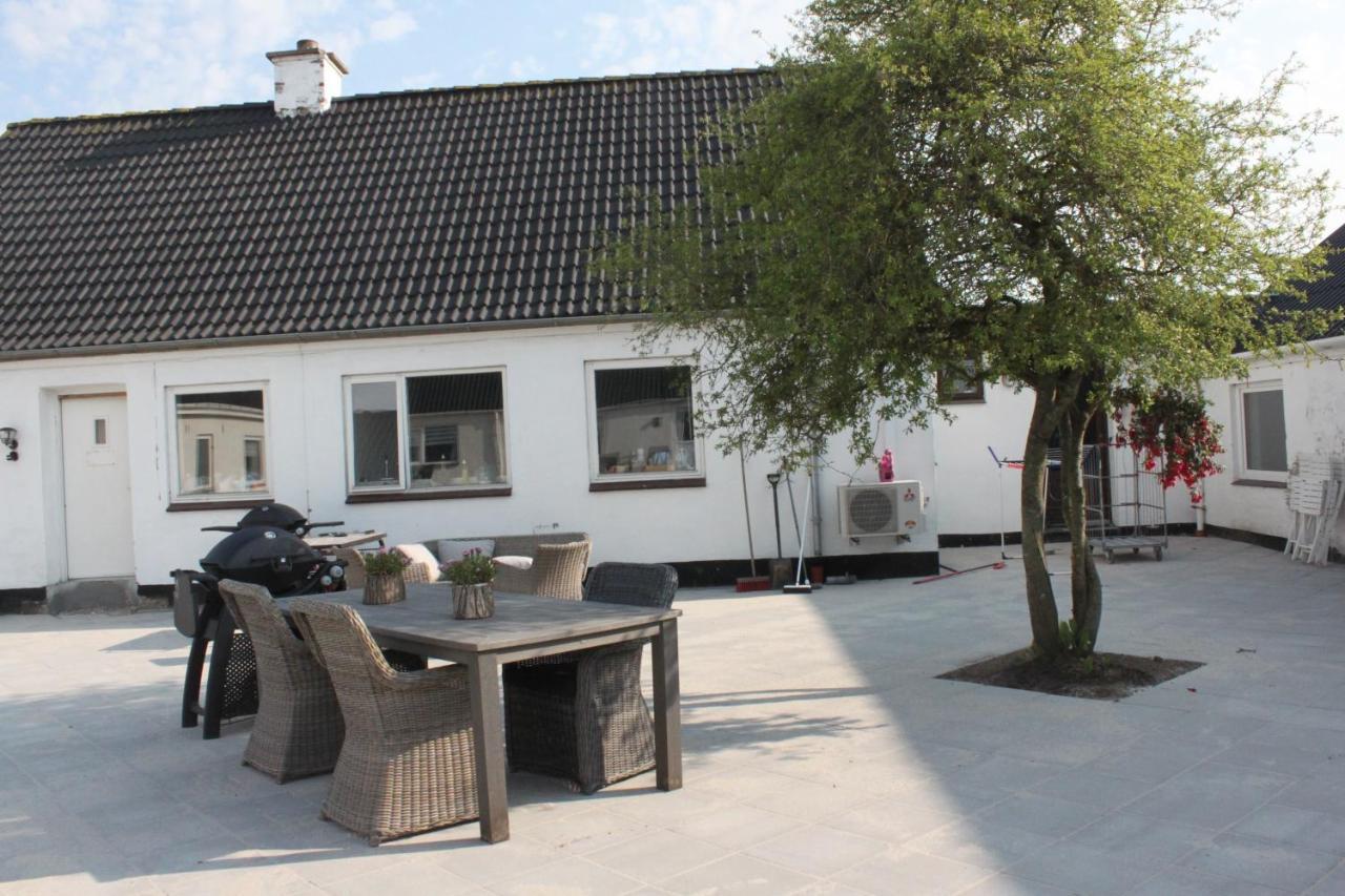 Motel Hune Blokhus Buitenkant foto