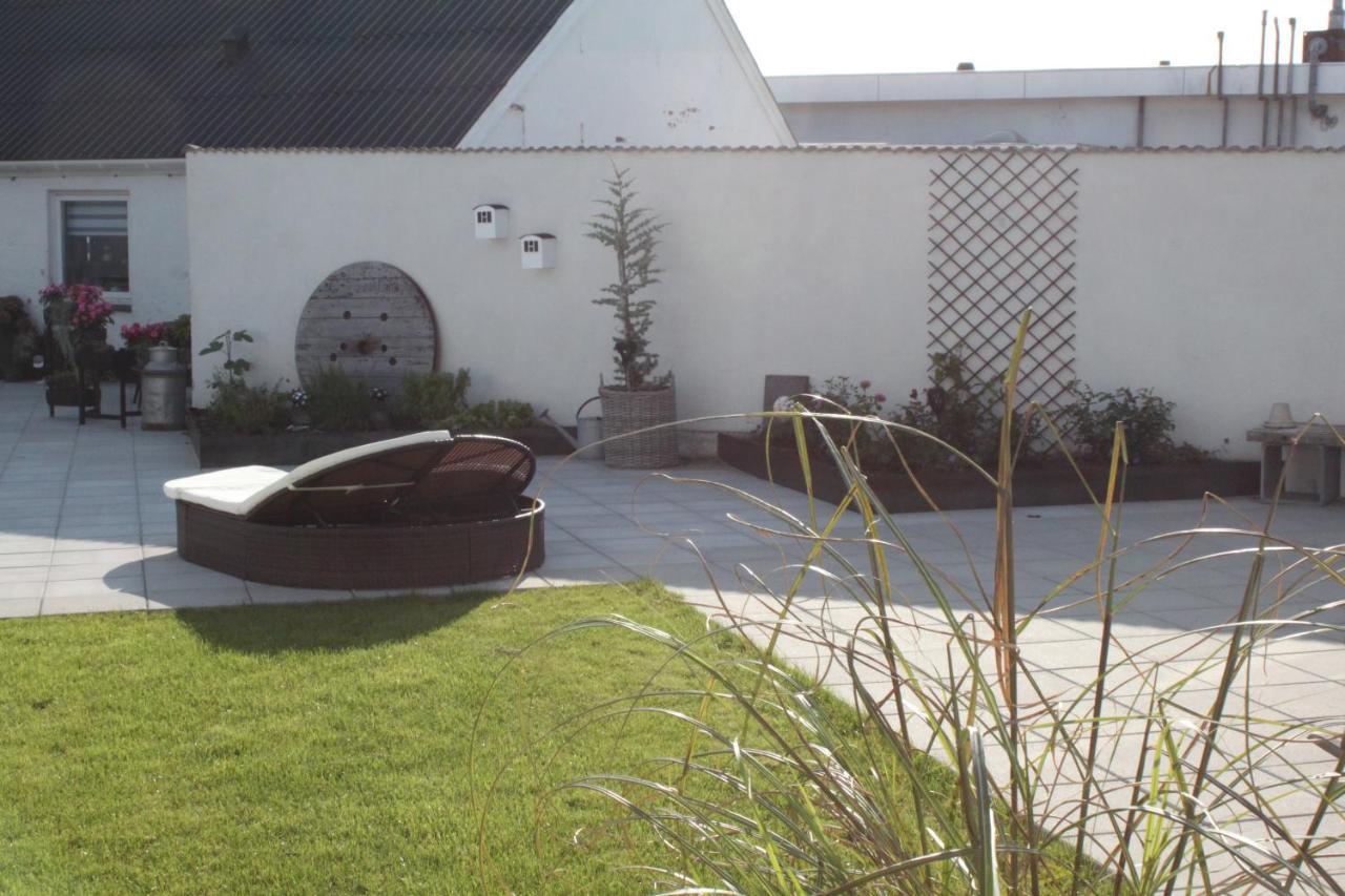 Motel Hune Blokhus Buitenkant foto