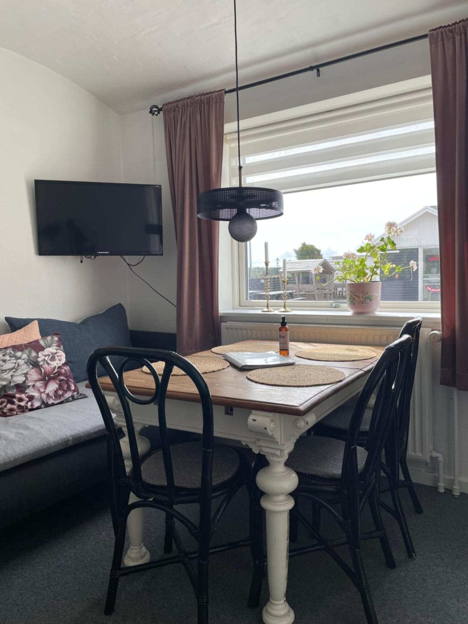 Motel Hune Blokhus Buitenkant foto